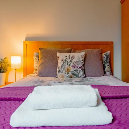 Purple Cloud Cottage Портсмут Екстер'єр фото