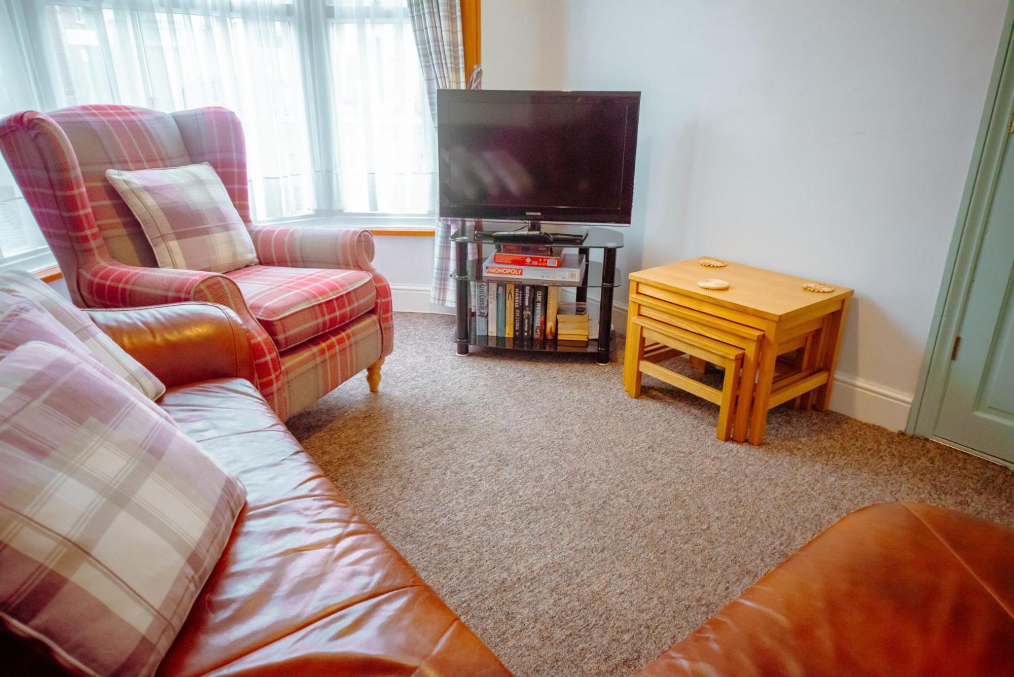 Purple Cloud Cottage Портсмут Екстер'єр фото